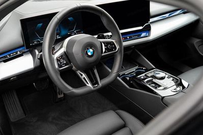 BMW Seria 5 Touring 520d xDrive M Sport