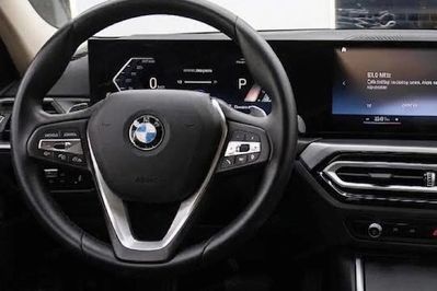 BMW Seria 3 318i Advantage sport-aut