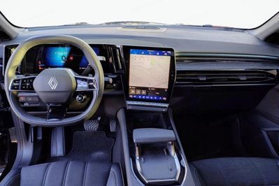 Renault Austral 1.3 Iconic aut