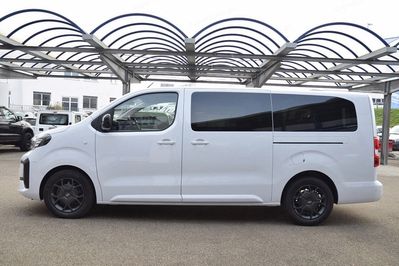 Opel Zafira Life Extra Long L2H1 Business AT8