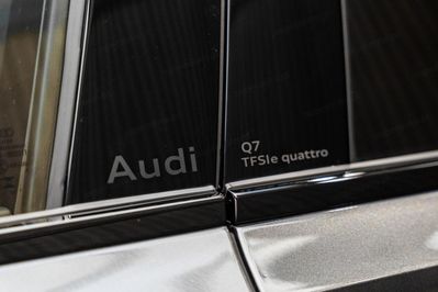 Audi Q7 55 TFSI e quattro S Line