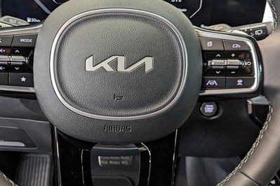Kia Sorento 1.6 HEV Prestige Line 4WD  6os.