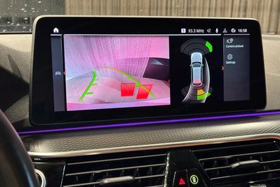 BMW Seria 5 520d xDrive mHEV M Sport sport-aut