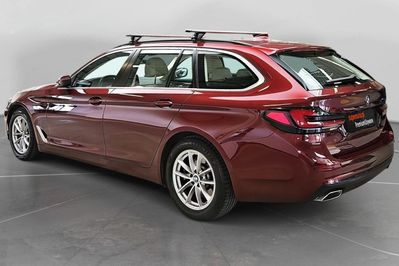 BMW Seria 5 518D Mhev