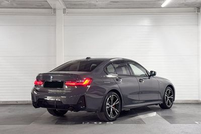 BMW Seria 3 330i xDrive M Sport