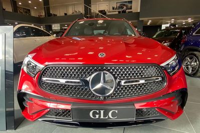 Mercedes GLC 300 e 4-Matic AMG Line