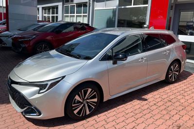 Toyota Corolla Style 1.8 Hybrid