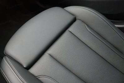 BMW Seria 3 330e xDrive M Sport