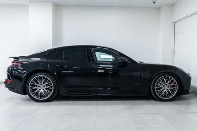 Porsche Panamera 4S E-Hybrid