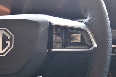 MG HS 1.5T PHEV Excite aut