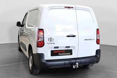 Toyota ProAce D-4T Active