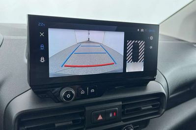 Peugeot Partner Van L2H1 EAT8