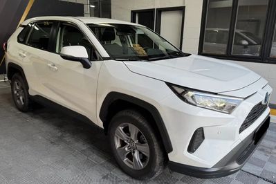 Toyota RAV4 Comfort 2.5 Hybrid