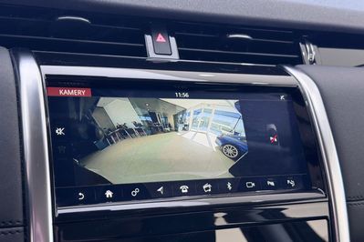 Land Rover Discovery Sport D180 AWD