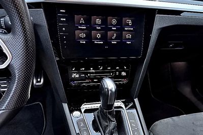 Volkswagen Arteon 2.0 TSI GPF R-Line DSG