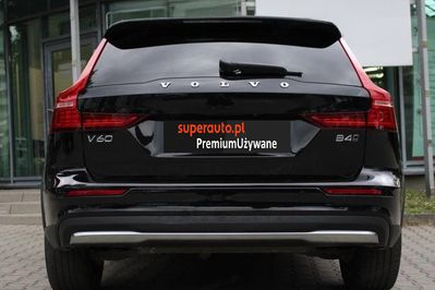 Volvo V60 CC Core B4 D AWD aut