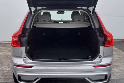 Volvo XC60 T8 Recharge Plug-In Hybrid AWD Ultra Dark