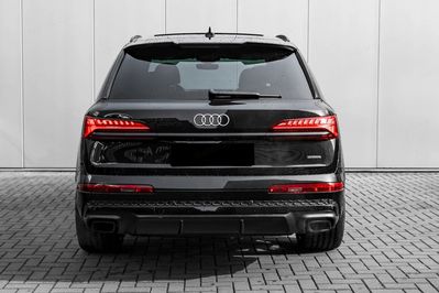 Audi Q7 50 TDI quattro S Line