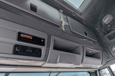 Iveco Eurocargo ML 75E19/P + Winda