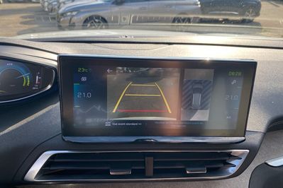 Peugeot 3008 GT 1.6 Hybrid e-EAT8 4x4