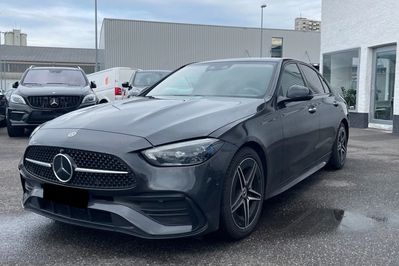 Mercedes Klasa C 200 4-Matic AMG