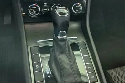 Skoda Superb 2.0 TSI Style DSG