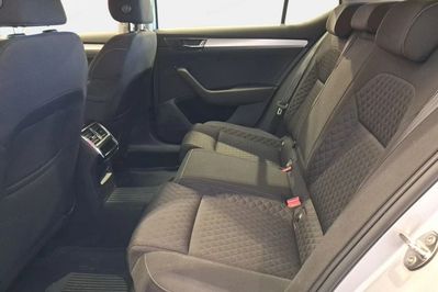 Skoda Superb 2.0 TDI DSG