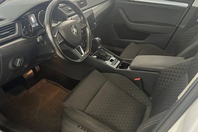 Skoda Superb 2.0 TDI Style DSG