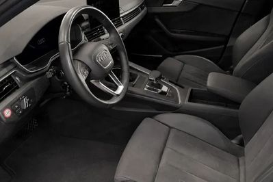 Audi A4 Avant 35 TFSI mHEV S Line S tronic