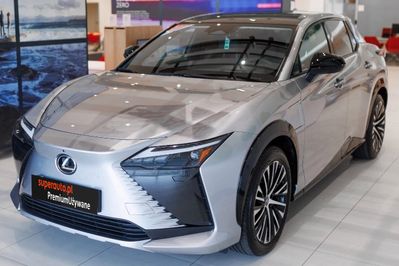 Lexus RZ 450e Omotenashi DIRECT4