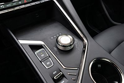 Jac JS8 Pro 1.5 T-GDI 7 DCT 7os.