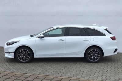 Kia Ceed 1.5 T-GDI Tribute DCT