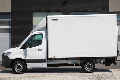 Mercedes Sprinter 316 Kontener + Winda