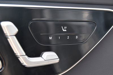 Mercedes Klasa C 220 d  4-Matic AMG