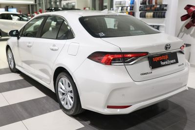 Toyota Corolla 1.8 Hybrid Comfort