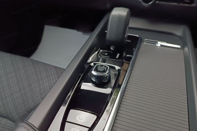 Volvo XC60 B4 D AWD Core aut