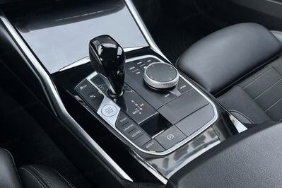 BMW Seria 3 Touring 320d xDrive Sport Line