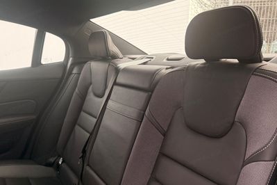 Volvo S60 B4 B R-Design