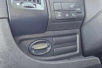 Peugeot Boxer Kontener 8EP + Winda