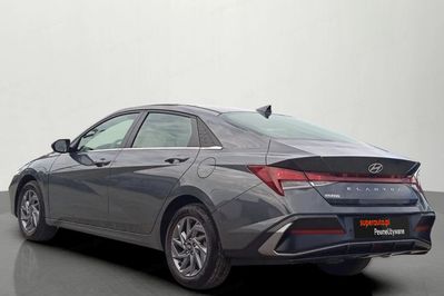 Hyundai Elantra 1.6 Smart
