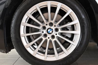 BMW Seria 5 520d xDrive M Sport