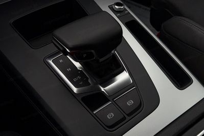 Audi Q5 40 TFSI mHEV quattro Advanced S tronic