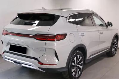 BYD Seal U DM-i  Design AWD