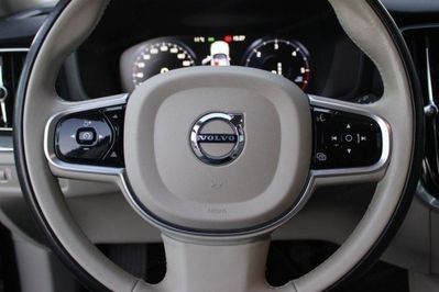 Volvo V60 CC  B4 D AWD aut