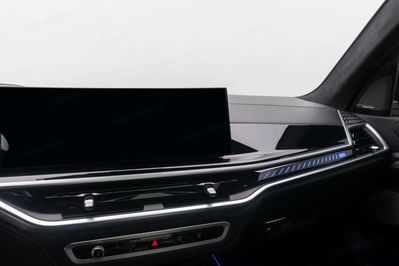 BMW X7 M60i xDrive