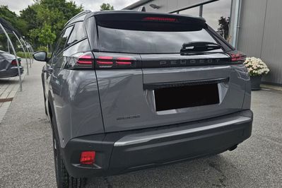 Peugeot 2008 Allure e-DCS 1.2 mHEV