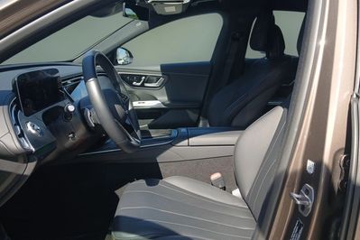 Mercedes E Klasa 200 4MATIC Avantgarde