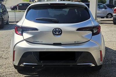 Toyota Corolla Style 1.8 Hybrid