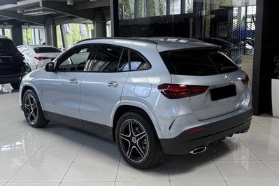 Mercedes GLA 220  4-Matic AMG Line