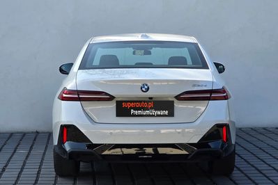 BMW Seria 5 520d xDrive M Sport aut